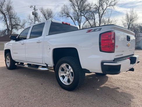 Used 2018 Chevrolet Silverado 1500 LT w/ All Star Edition AWD/4WD image 5