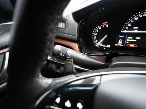 Used 2019 Cadillac CTS Luxury image 13