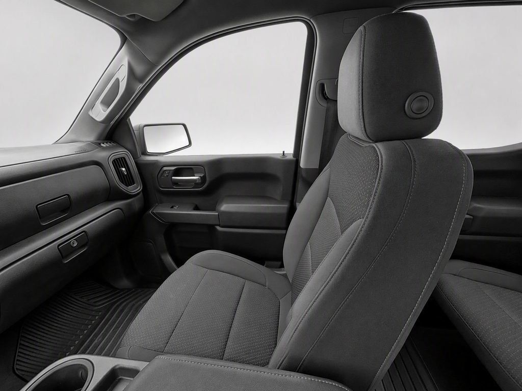 Used 2021 Chevrolet Silverado 1500 Custom w/ LPO, Dark Essentials Package AWD/4WD image 29