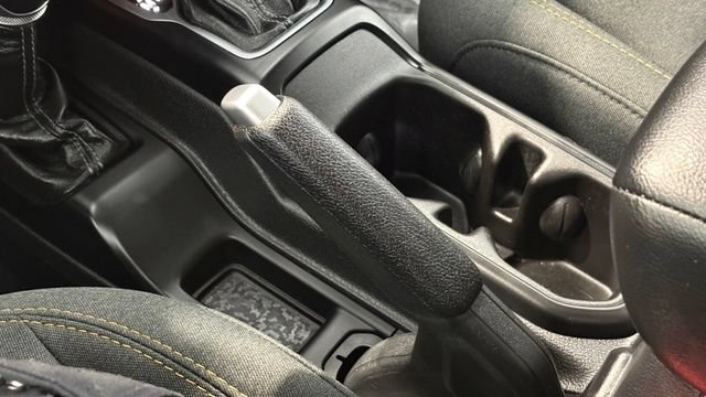 Used 2024 Jeep Wrangler Unlimited AWD/4WD image 42
