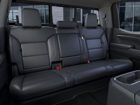 New 2026 GMC Sierra 1500 SLT w/ SLT Premium Plus Package image 17