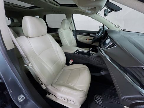 Used 2021 Buick Enclave Essence w/ Sound and Sites Package image 34