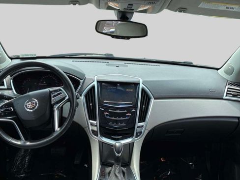 Used 2014 Cadillac SRX FWD image 6