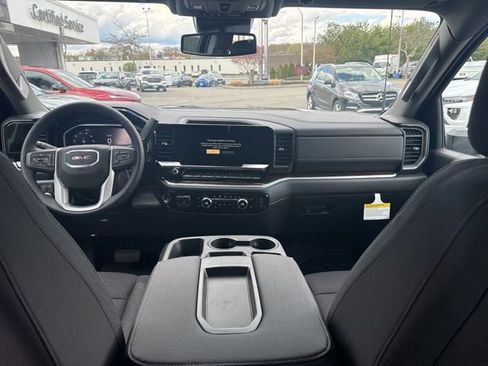 New 2026 GMC Sierra 2500 SLE AWD/4WD image 29
