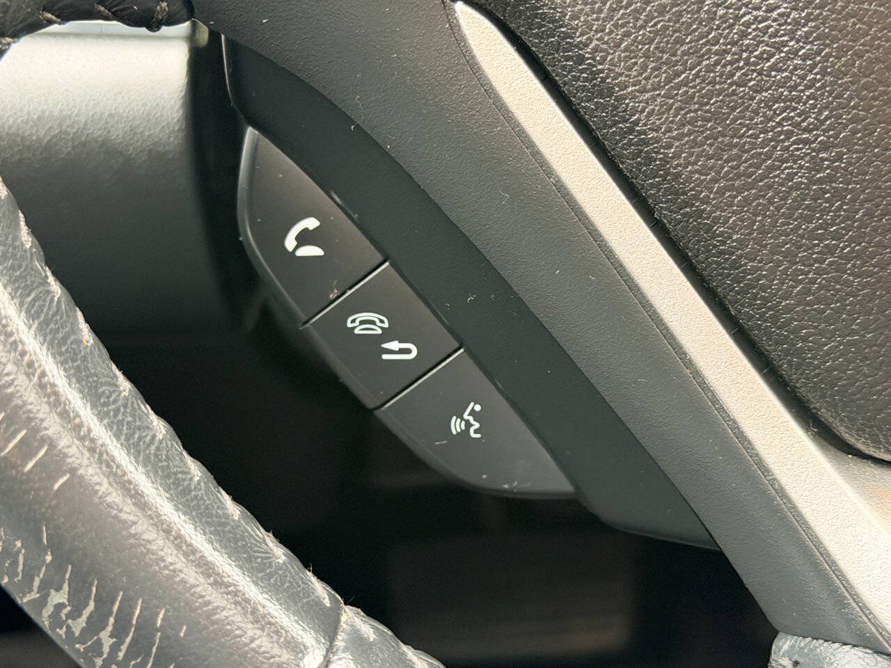 Used 2015 Honda CR-V EX-L image 32