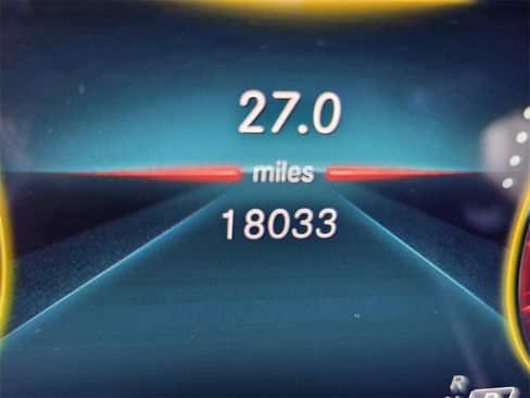 Used 2022 Mercedes-Benz E 350 4MATIC Sedan image 28