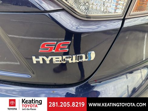 Certified 2024 Toyota Corolla SE w/ SE Package image 10