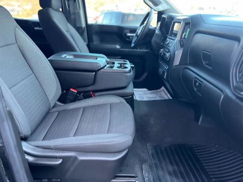 Used 2024 Chevrolet Silverado 1500 Custom image 17