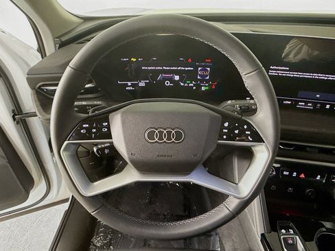 Certified 2025 Audi Q5 Premium Plus w/ Premium Plus image 10