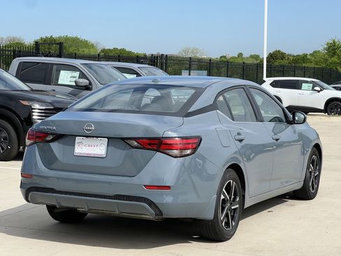 Certified 2025 Nissan Sentra SV w/ Trunk Package image 4