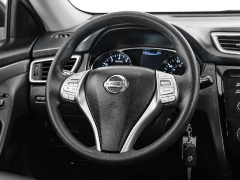 Used 2016 Nissan Rogue S AWD/4WD image 14