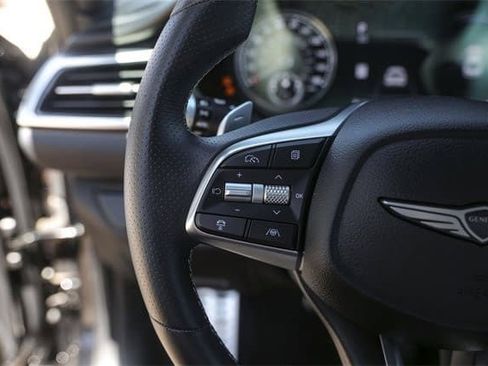 Used 2025 Genesis G70 3.3T Advanced image 16