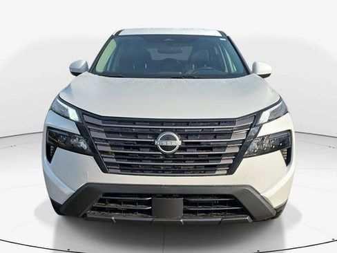 New 2026 Nissan Rogue SV w/ Cold Weather Package FWD image 3