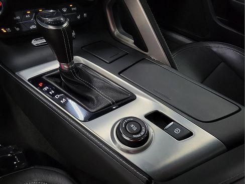 Used 2019 Chevrolet Corvette Grand Sport RWD image 17