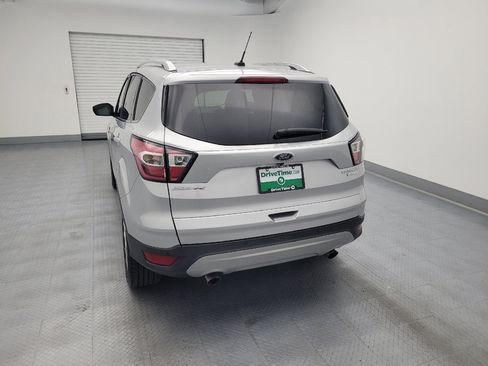 Used 2017 Ford Escape Titanium FWD image 6