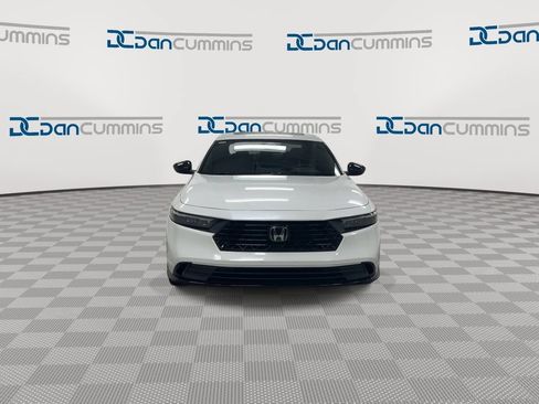 Used 2024 Honda Accord Sport image 3