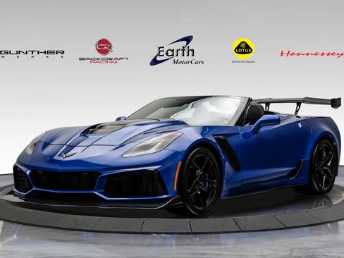 Used 2019 Chevrolet Corvette ZR1 RWD image 1