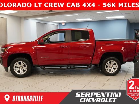 Used 2021 Chevrolet Colorado LT image 2