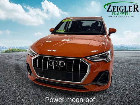 Used 2020 Audi Q3 2.0T Premium Plus w/ Premium Plus Package AWD/4WD image 9