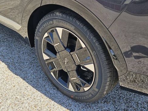 New 2026 Kia Sportage SX FWD image 5