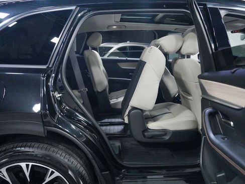 Used 2024 MAZDA CX-90 Plug-In Hybrid w/ Premium Pkg AWD/4WD image 37
