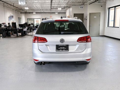 Used 2015 Volkswagen Golf TDI SEL FWD image 6