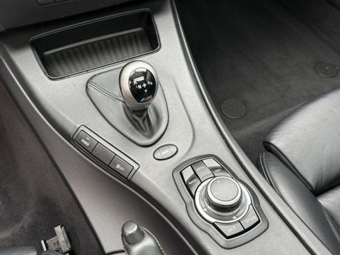 Used 2012 BMW M3 Coupe w/ Premium Pkg image 22