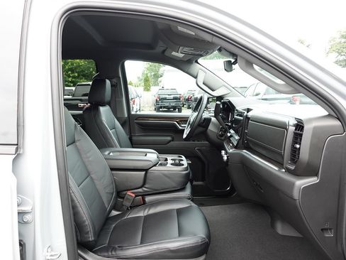 Used 2024 GMC Sierra 1500 Elevation AWD/4WD image 32