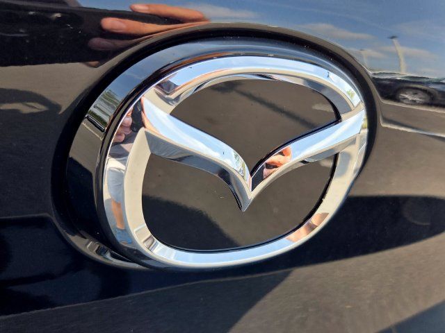 New 2026 MAZDA MAZDA3 s FWD image 10
