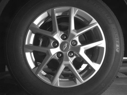 Used 2023 Chevrolet Equinox LS FWD image 12