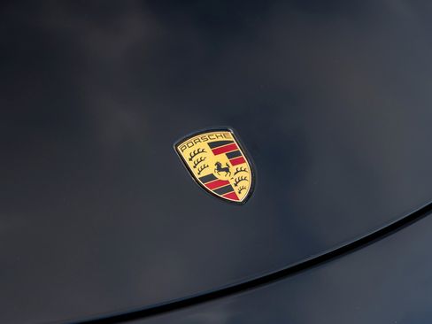 Certified 2018 Porsche 718 Cayman GTS image 15