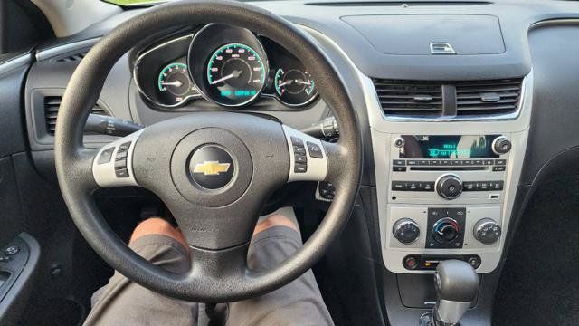 Used 2012 Chevrolet Malibu LT FWD image 16