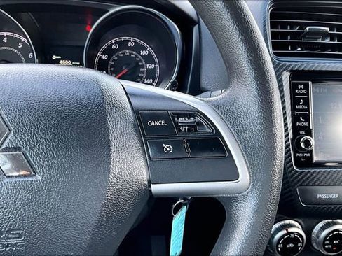 Used 2024 Mitsubishi Outlander Sport ES image 12