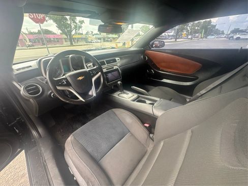 Used 2014 Chevrolet Camaro LT RWD image 23