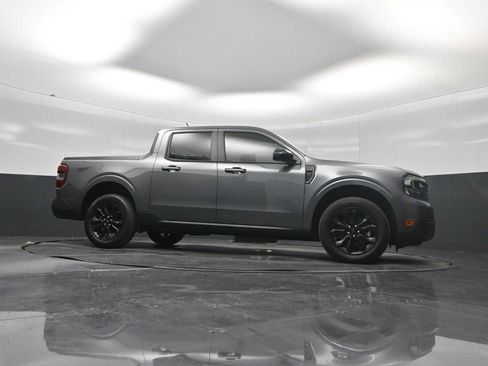 Used 2023 Ford Maverick Lariat w/ Lariat Luxury Package AWD/4WD image 35