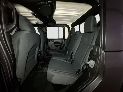 New 2026 Jeep Gladiator Sport image 15