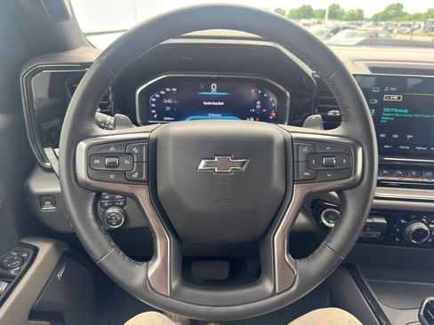 Used 2024 Chevrolet Silverado 1500 ZR2 w/ Technology Package AWD/4WD image 19