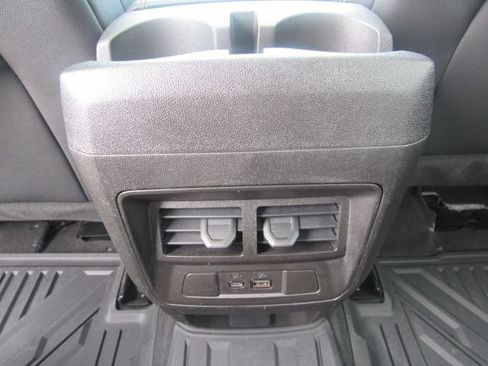Used 2025 GMC Canyon AT4 w/ Technology Plus Package AWD/4WD image 21