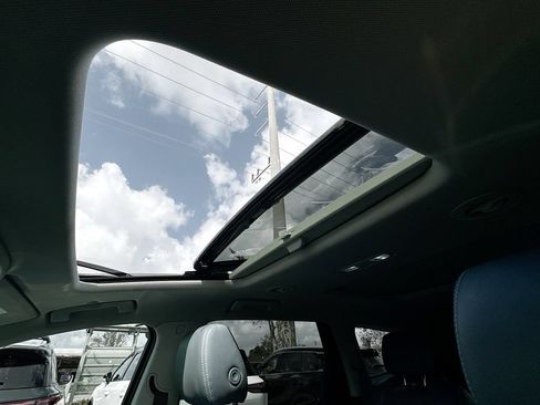 Used 2020 Buick Enclave Essence AWD/4WD image 21
