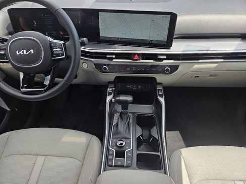 Used 2025 Kia Sorento S AWD/4WD image 15