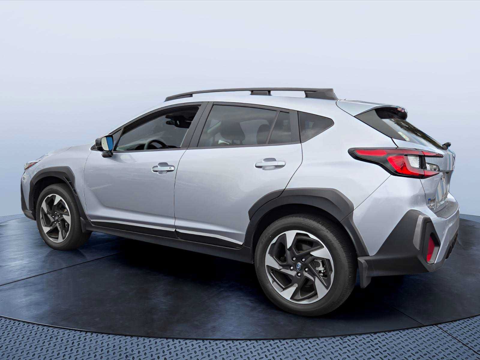 Used 2025 Subaru Crosstrek 2.5i Limited w/ Popular Package #3A AWD/4WD image 4
