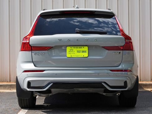 Used 2025 Volvo XC60 B5 Ultra w/ Climate Package PRO AWD/4WD image 11