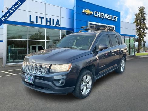 Used 2014 Jeep Compass Latitude AWD/4WD image 1