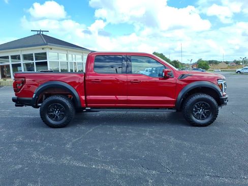 Certified 2024 Ford F150 Raptor AWD/4WD image 8
