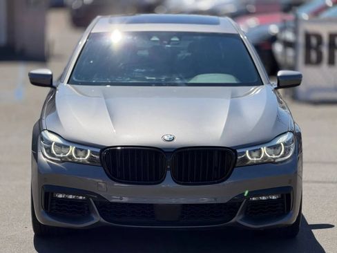 Used 2016 BMW 740i RWD image 3