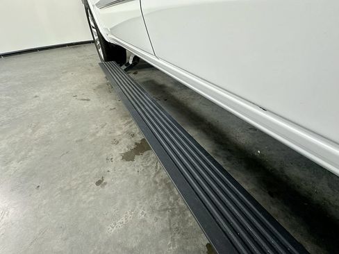Used 2024 RAM 1500 Limited AWD/4WD image 39