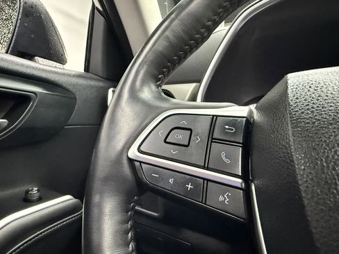 Used 2022 Toyota Highlander XLE image 15