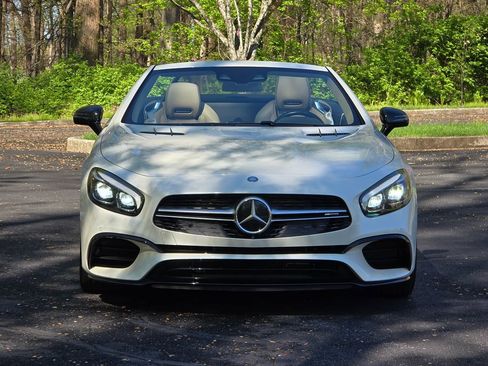 Used 2017 Mercedes-Benz SL 63 AMG image 10