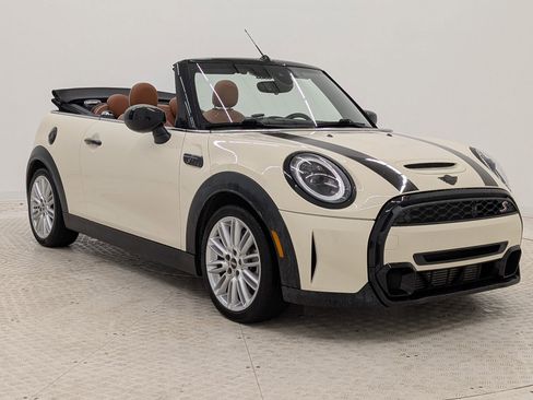 Used 2022 MINI Cooper S image 7