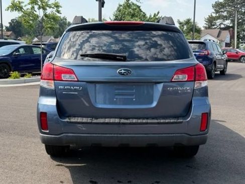 Used 2013 Subaru Outback 2.5i Premium AWD/4WD image 3